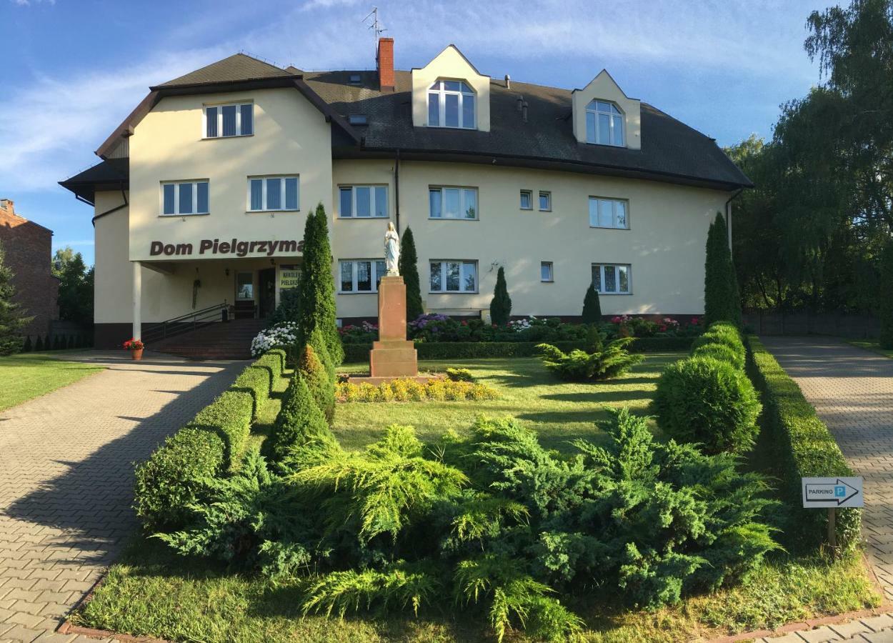 Dom Pielgrzyma Schr Hotel Grabowka Zewnętrze zdjęcie